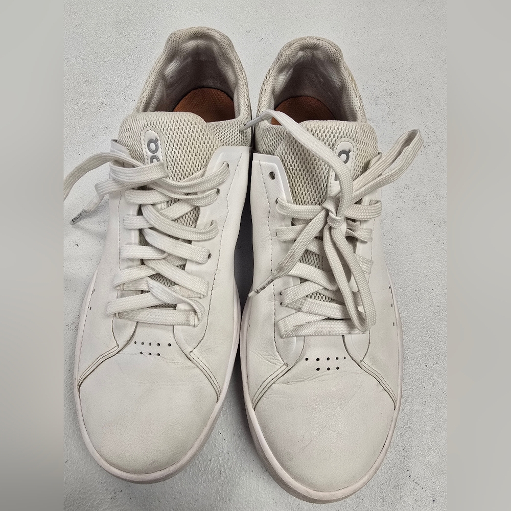 Classic White  Womens Sneakers